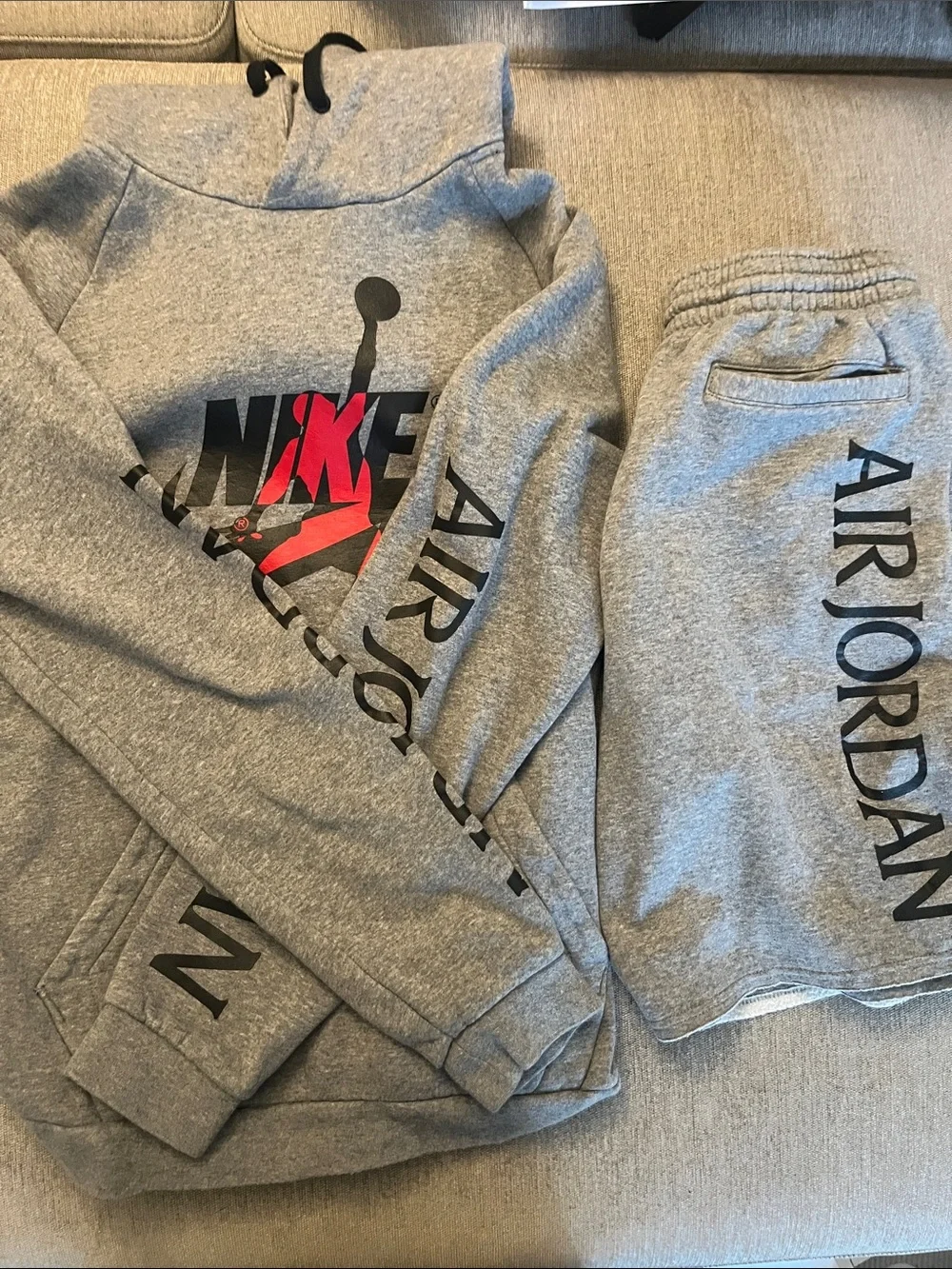Jordan sweater w/ matching short